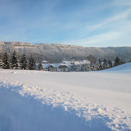 Les Bruyeres - 2*