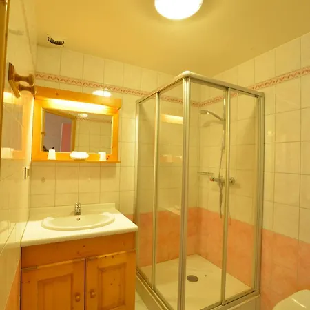 Les Bruyeres - 2* Divonne-les-Bains